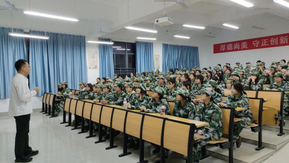 微信图片_2025-09-25_214054_453.jpg